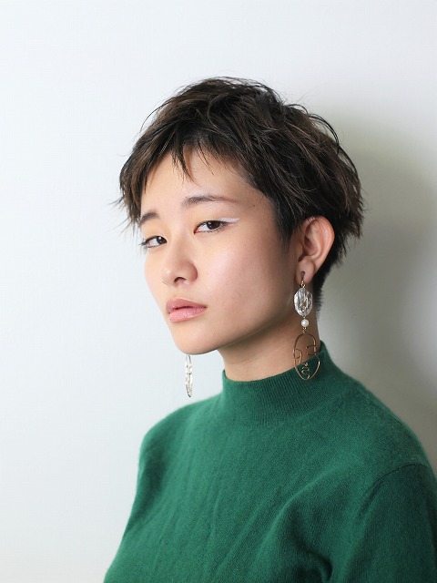 刈り上げショート