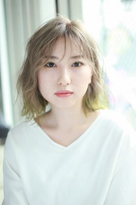 ライムイエロー