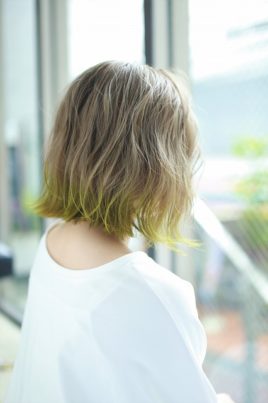 ライムイエロー