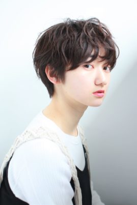 くせ毛風ナチュラルショート