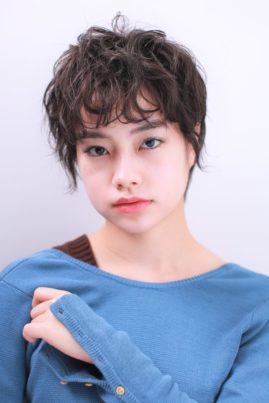 涼しげカーリーショート